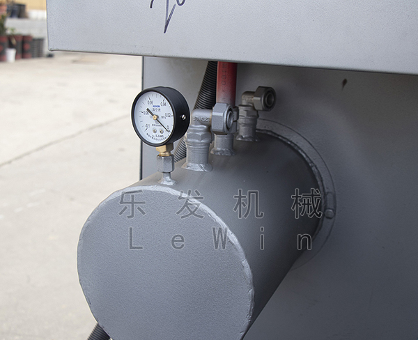 220V四級螺旋條排榨油機