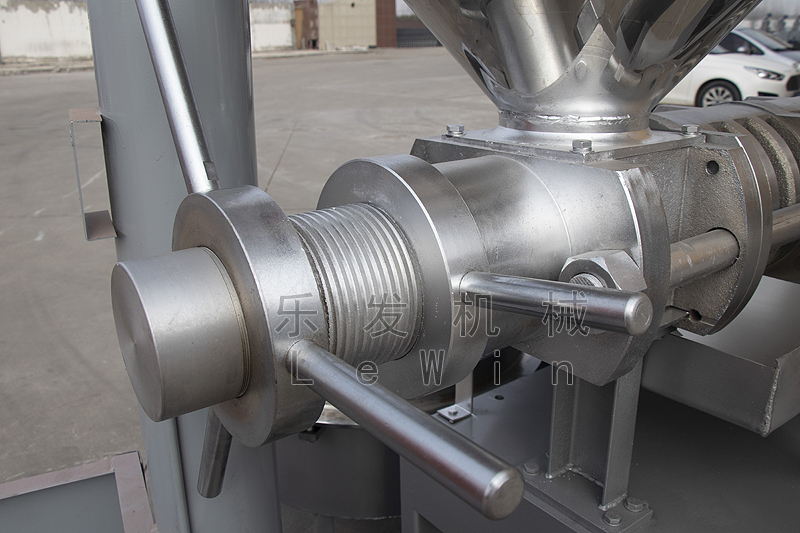 230V四級螺旋條排榨油機